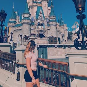 Meet your Posher, Cali